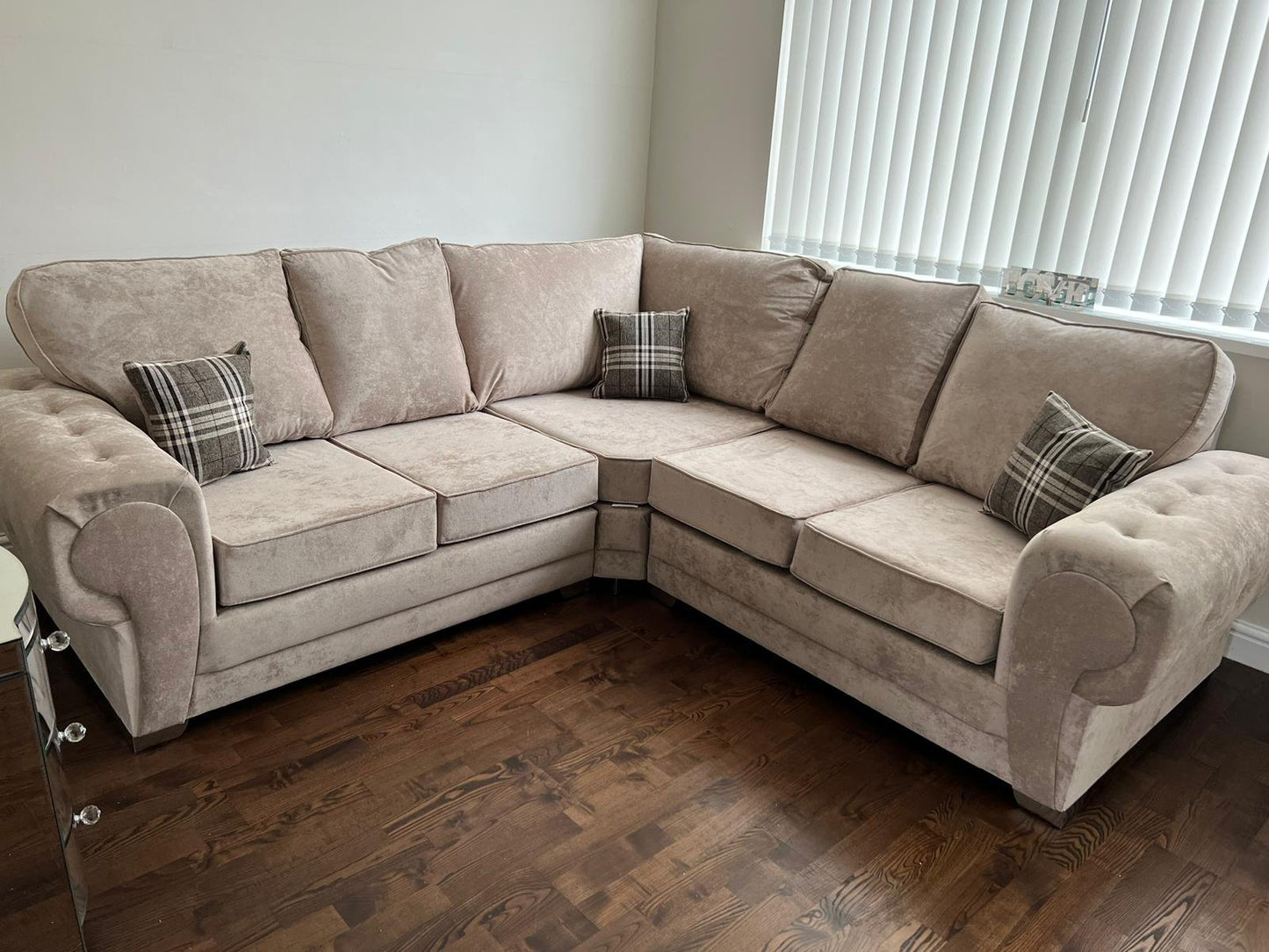 Verona Full Back 2C2 Corner Sofa Mink